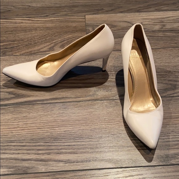 Stuart Weitzman Leigh 70 pump nude matte 6.5 - Picture 2 of 7